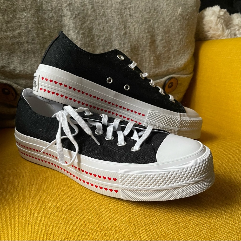 Converse Chuck Taylor All Star Lift Love Fearlessly Platform Sneaker 9.5 HTF!